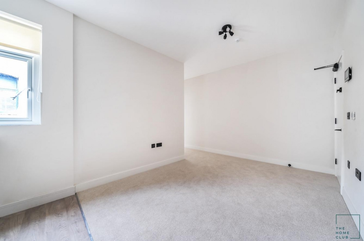 1 bedroom Flat for Letting High Street, Aldershot