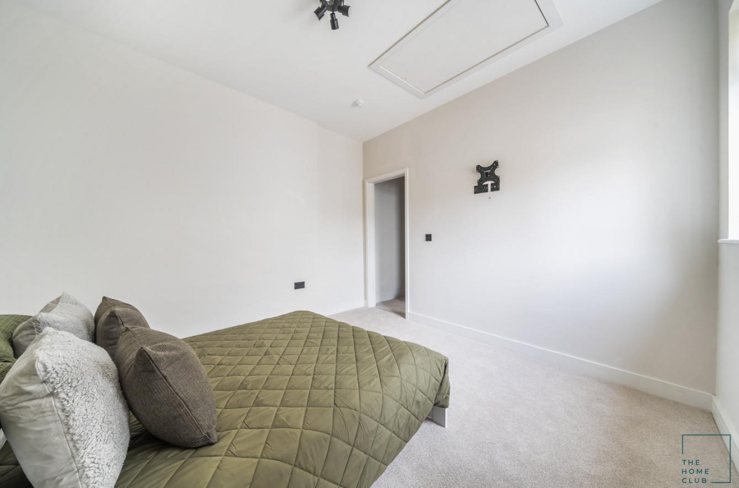 1 bedroom Flat for Letting High Street, Aldershot