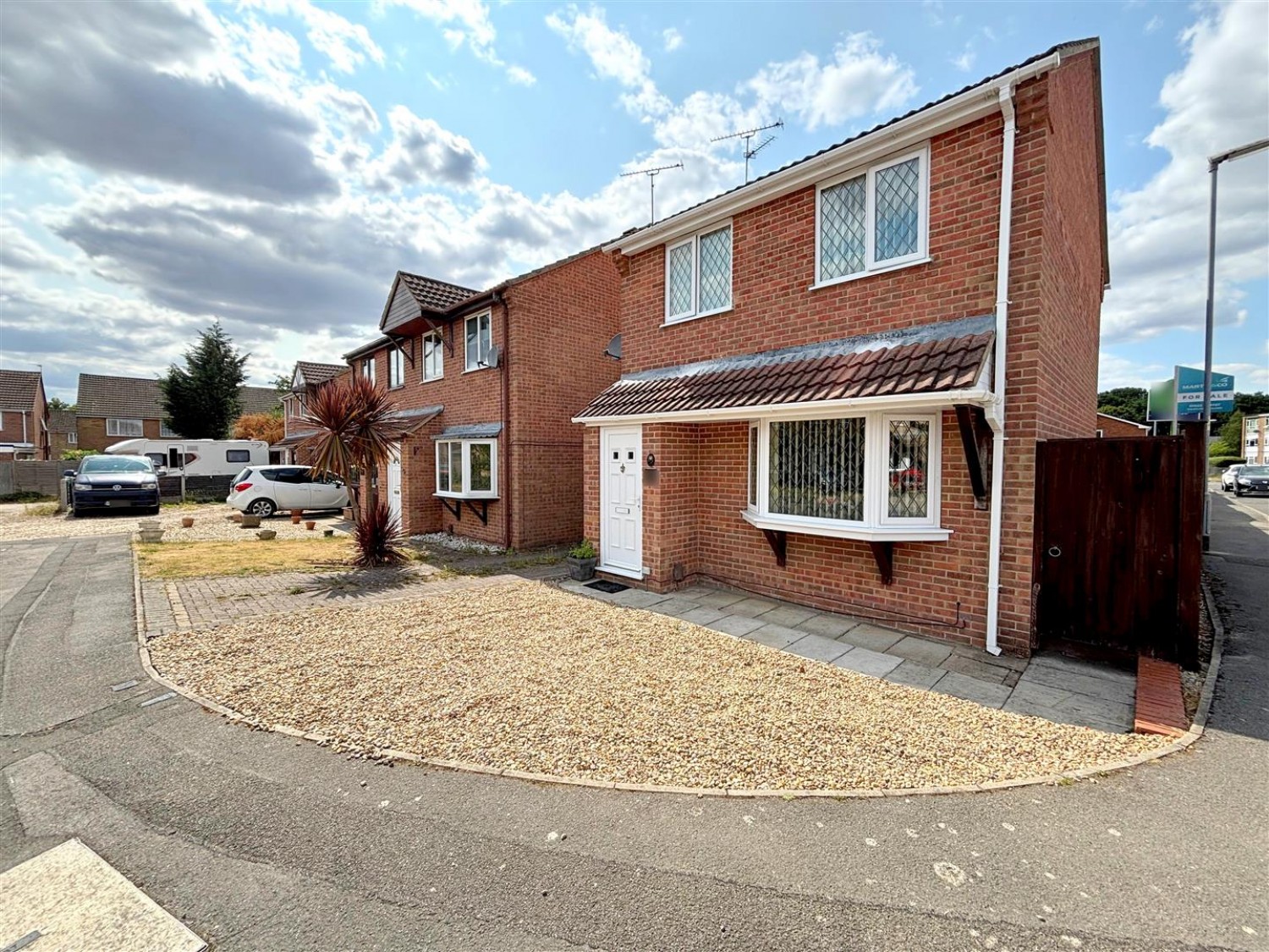 3 bedroom House in Dellfield Court, Lincoln