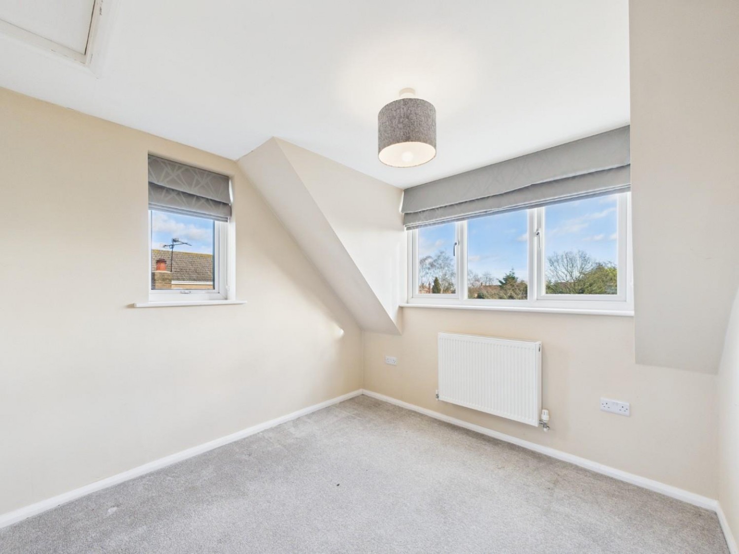 4 bedroom House in Blacksmiths Lane, Thorpe on The Hill