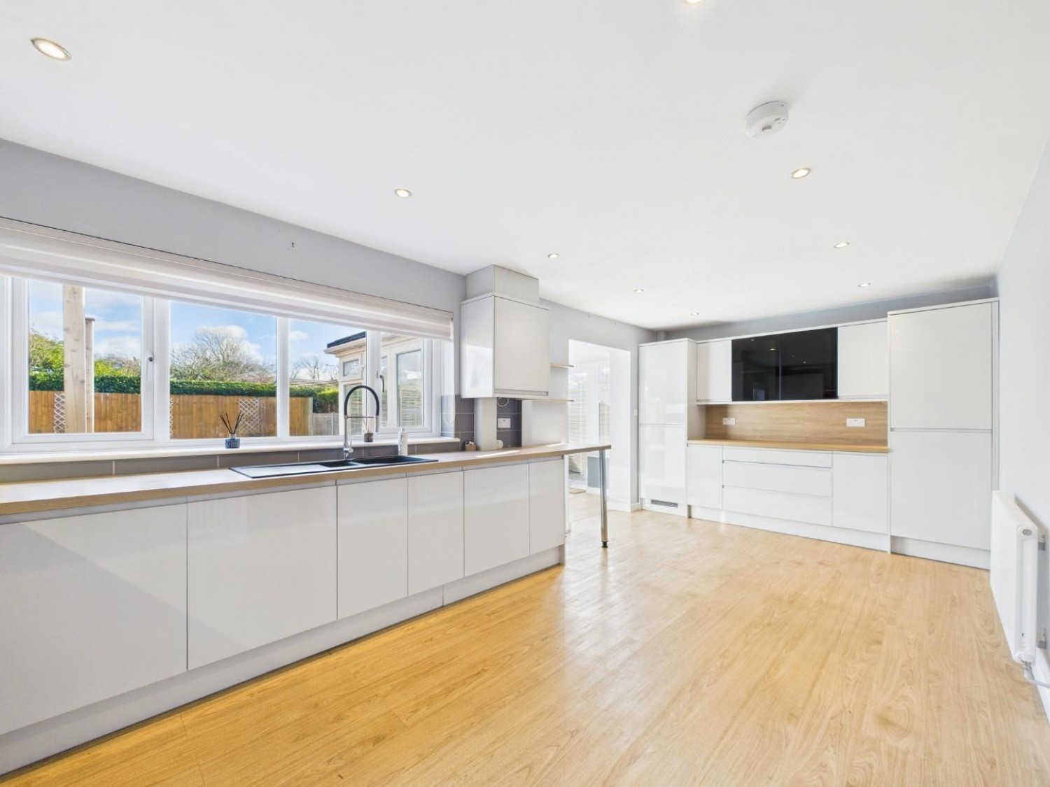 4 bedroom House in Blacksmiths Lane, Thorpe on The Hill