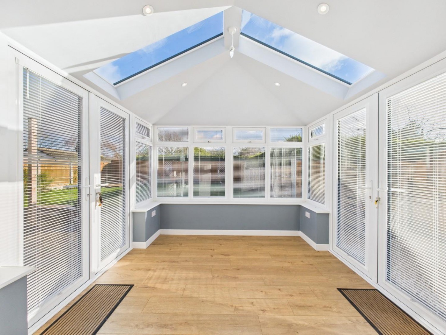 4 bedroom House in Blacksmiths Lane, Thorpe on The Hill