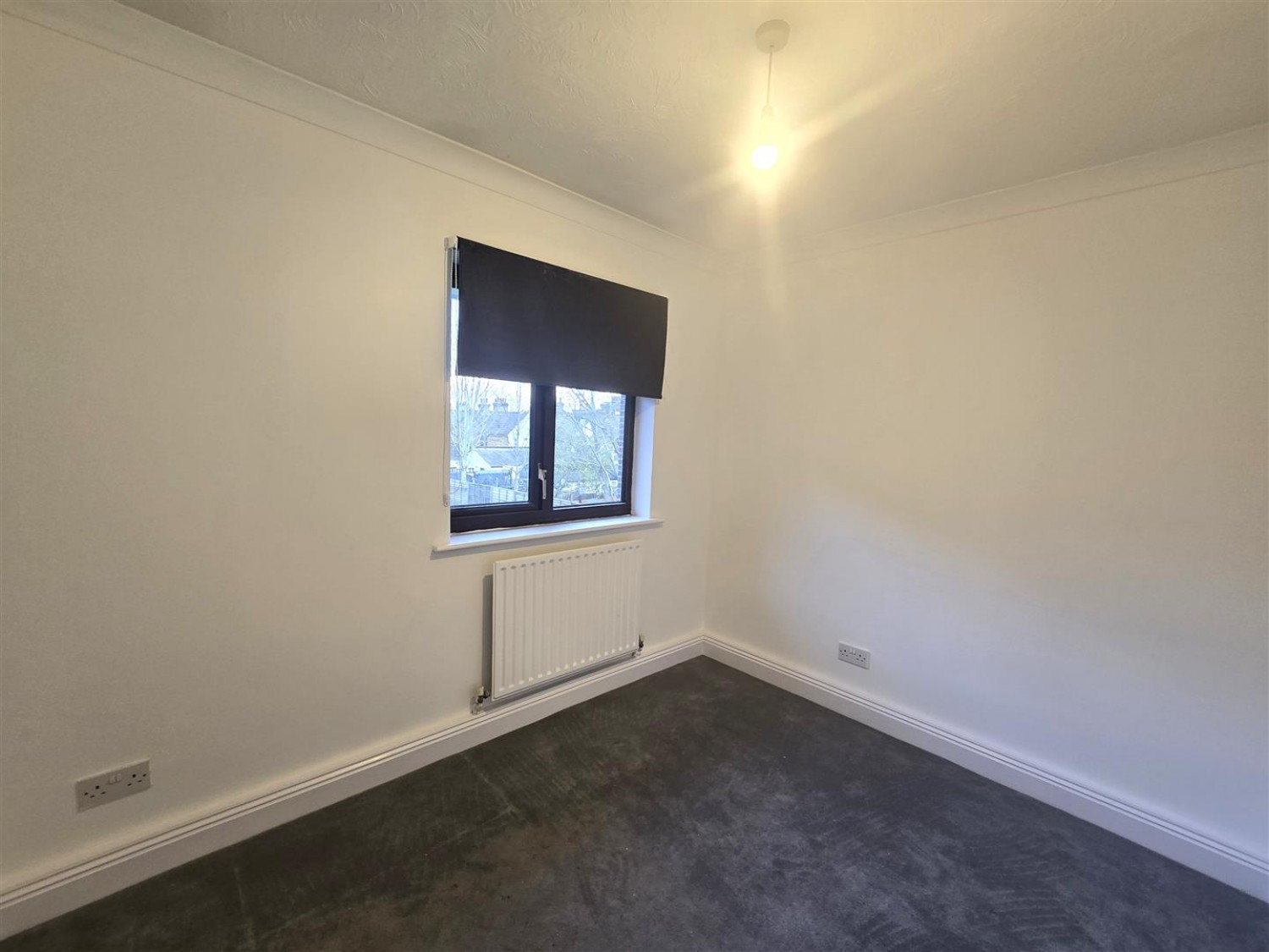 2 bedroom Flat in East Station Road, Aldershot