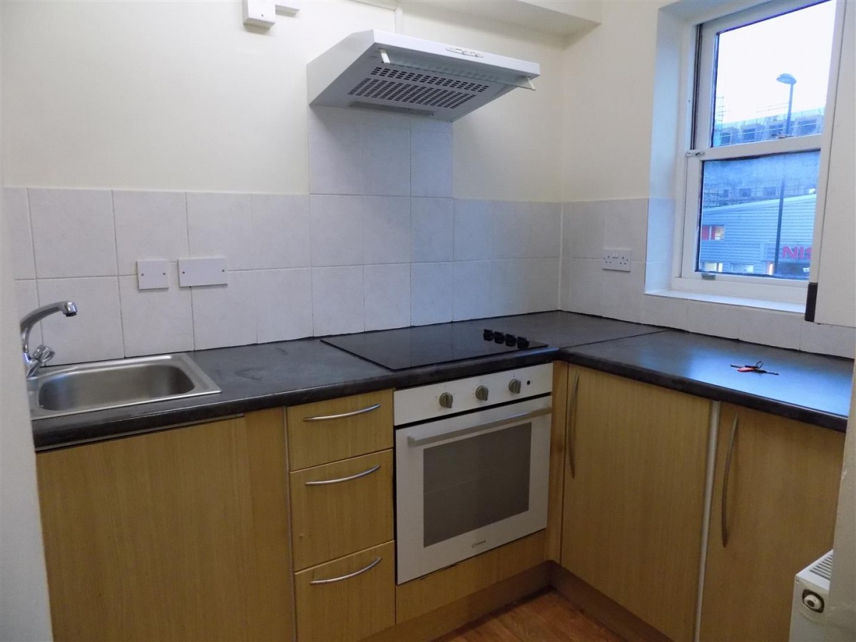 Avery Court, Aldershot