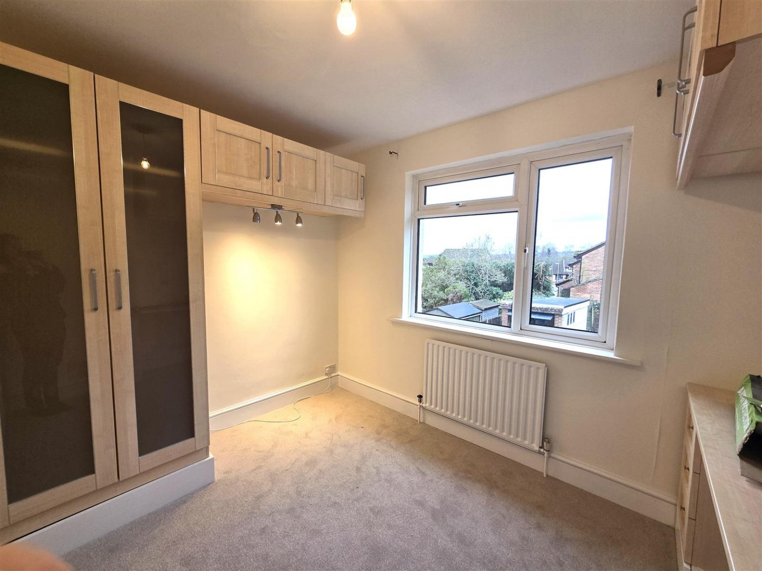 4 bedroom House in Jubilee Road, Aldershot