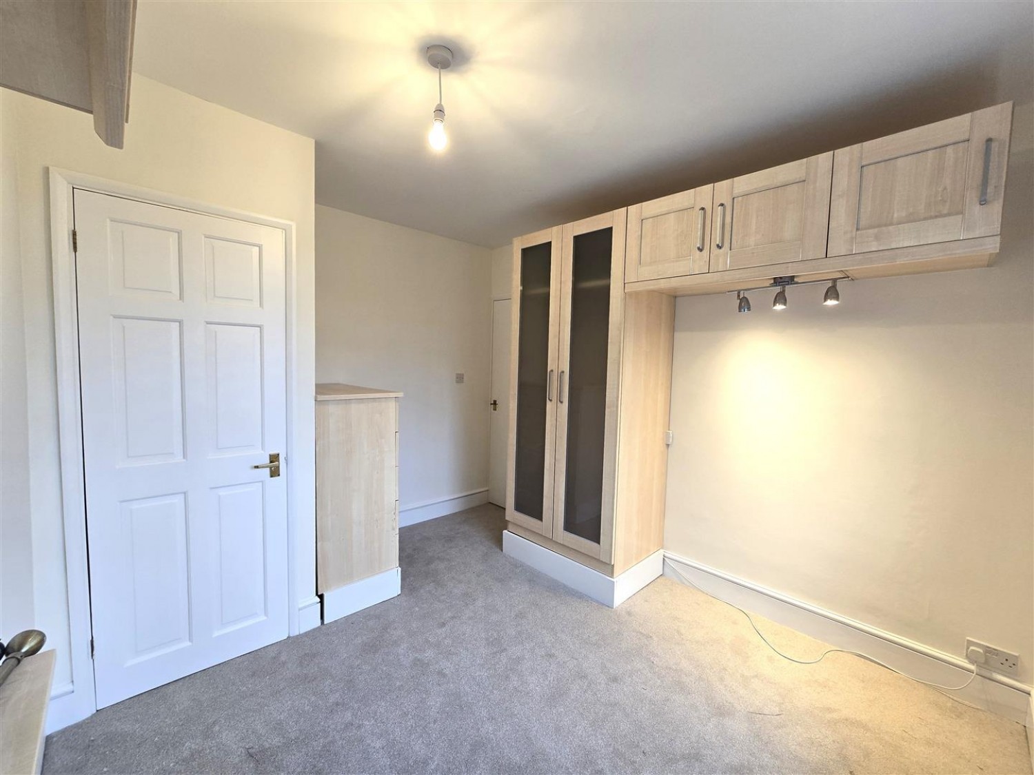 4 bedroom House in Jubilee Road, Aldershot