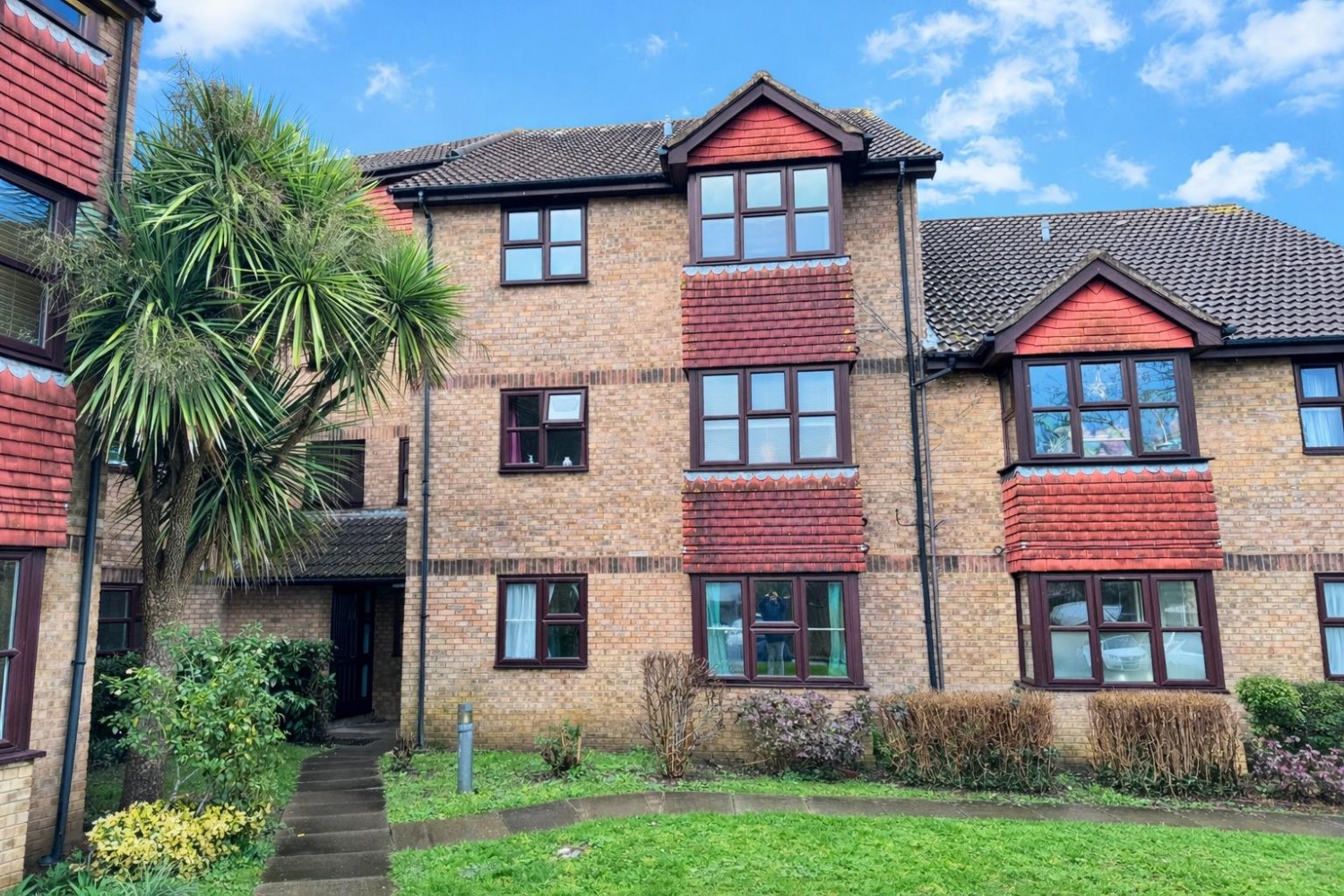 1 bedroom Flat for Sale Newport Road, Aldershot