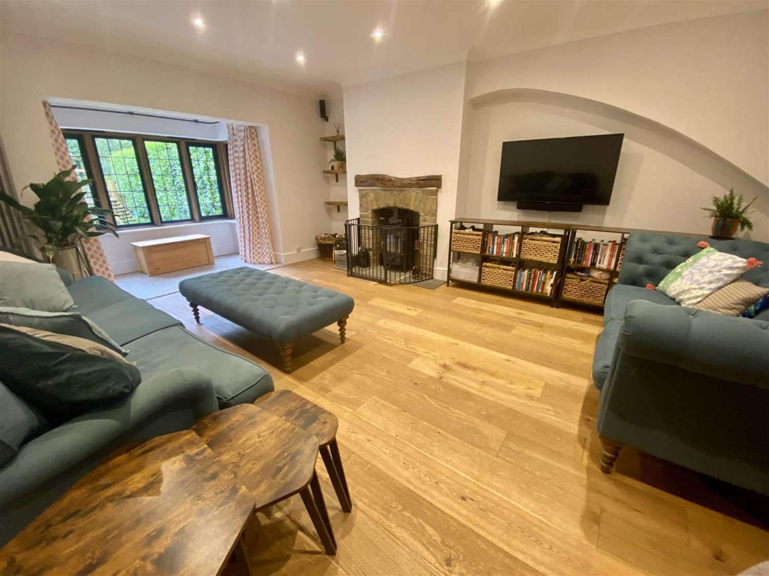 4 bedroom House in Gong Hill Drive