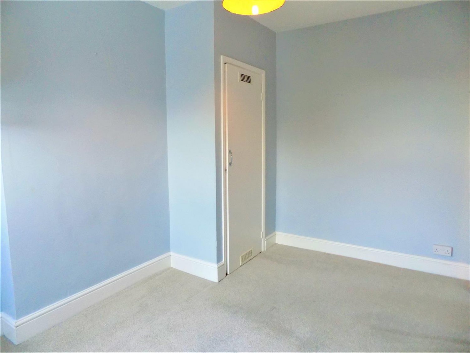 1 bedroom Flat in Cambridge Road, Aldershot