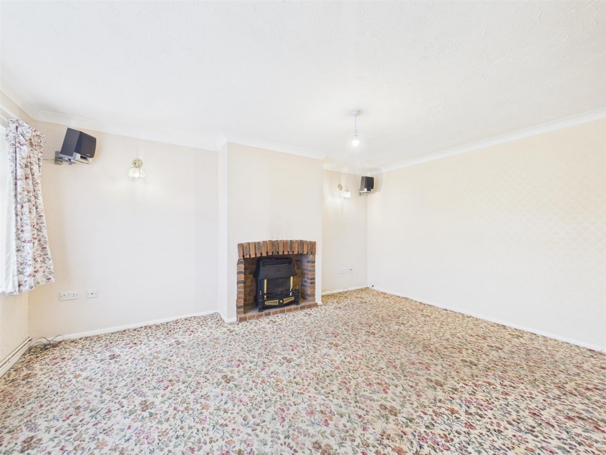 Pendine Crescent, North Hykeham, Lincoln