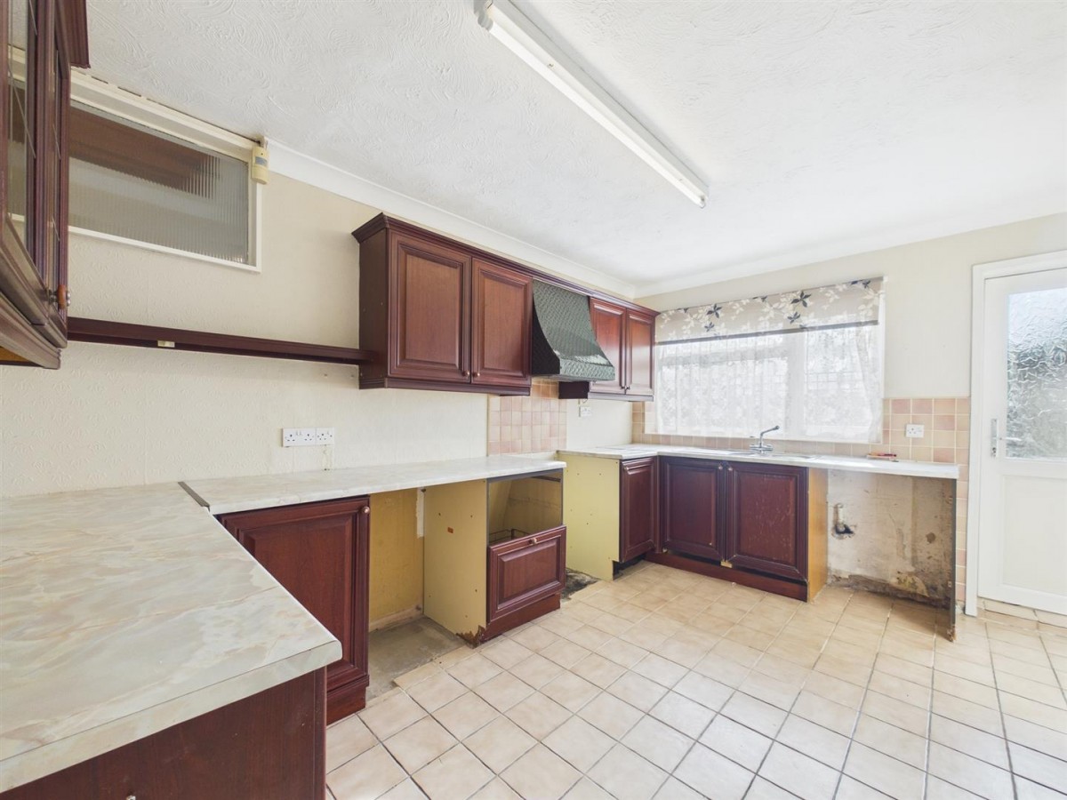 Pendine Crescent, North Hykeham, Lincoln