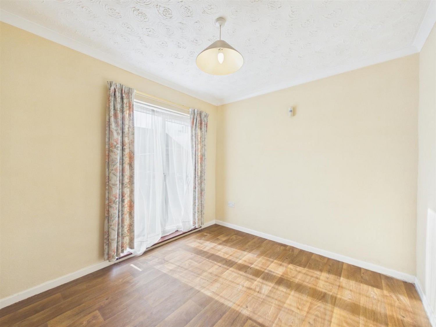 3 bedroom Bungalow for Sale Pendine Crescent, North Hykeham, Lincoln