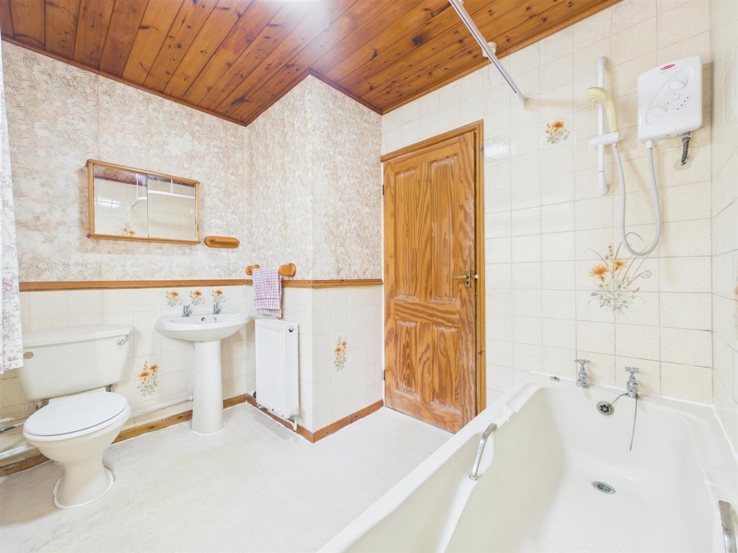 3 bedroom Bungalow for Sale Pendine Crescent, North Hykeham, Lincoln