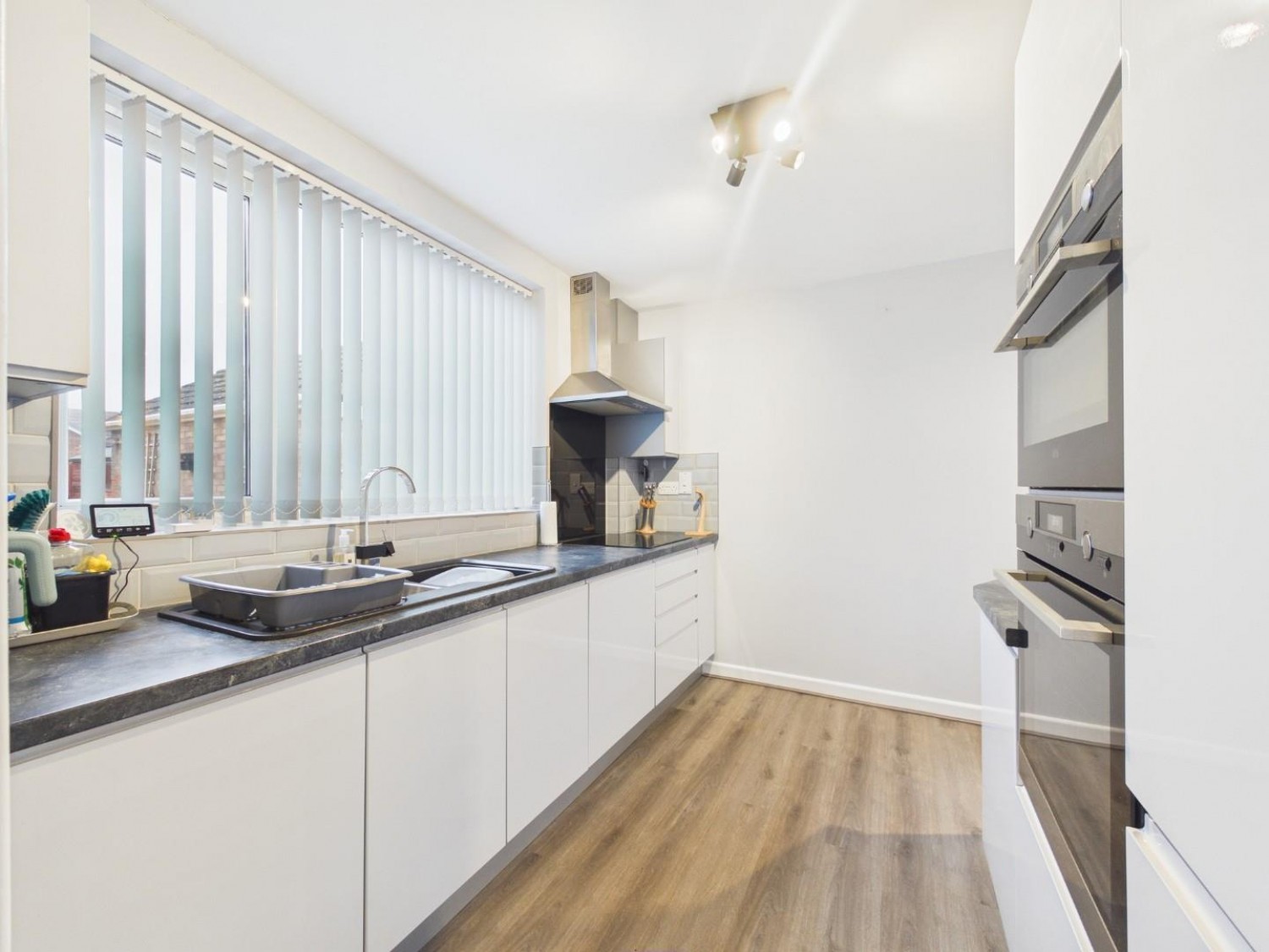 3 bedroom Bungalow in Vauxhall Road, Bracebridge Heath, Lincoln