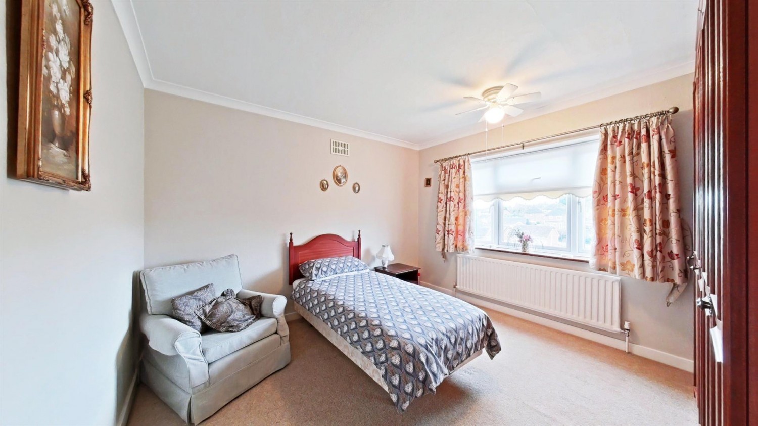 4 bedroom House for Sale Gravesend Road, Rochester