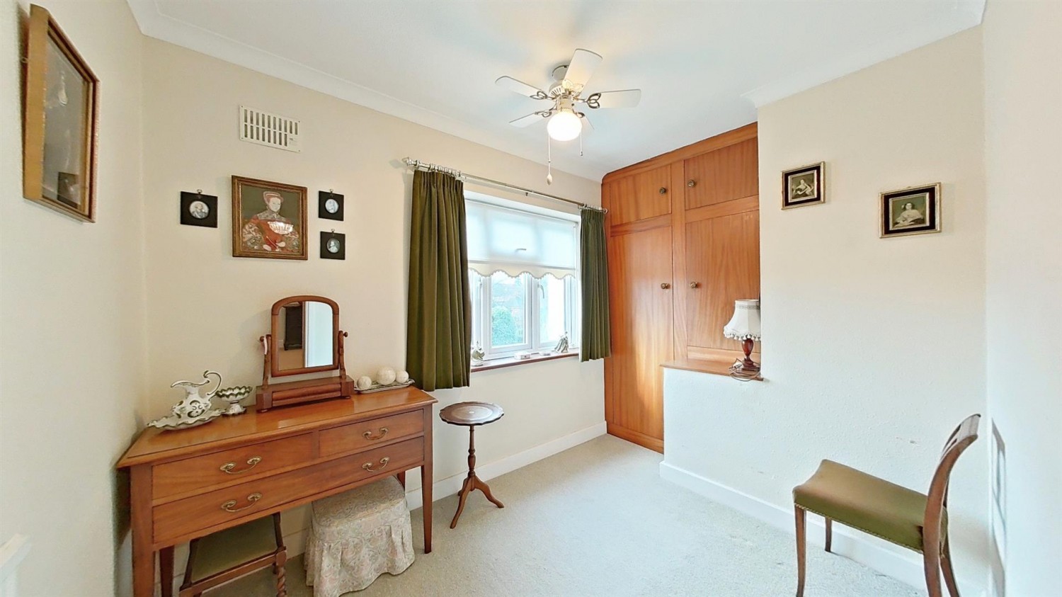 4 bedroom House for Sale Gravesend Road, Rochester