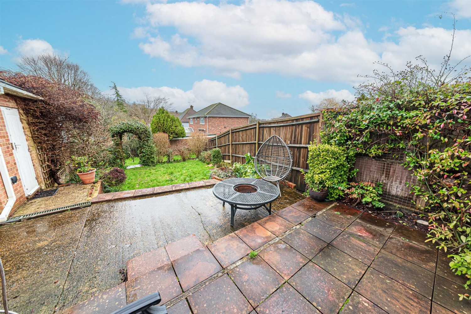 3 bedroom House in Cranmore Lane, Aldershot