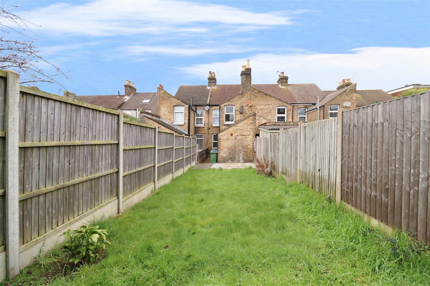 2 bedroom House for Sale Bayford Road, Sittingbourne