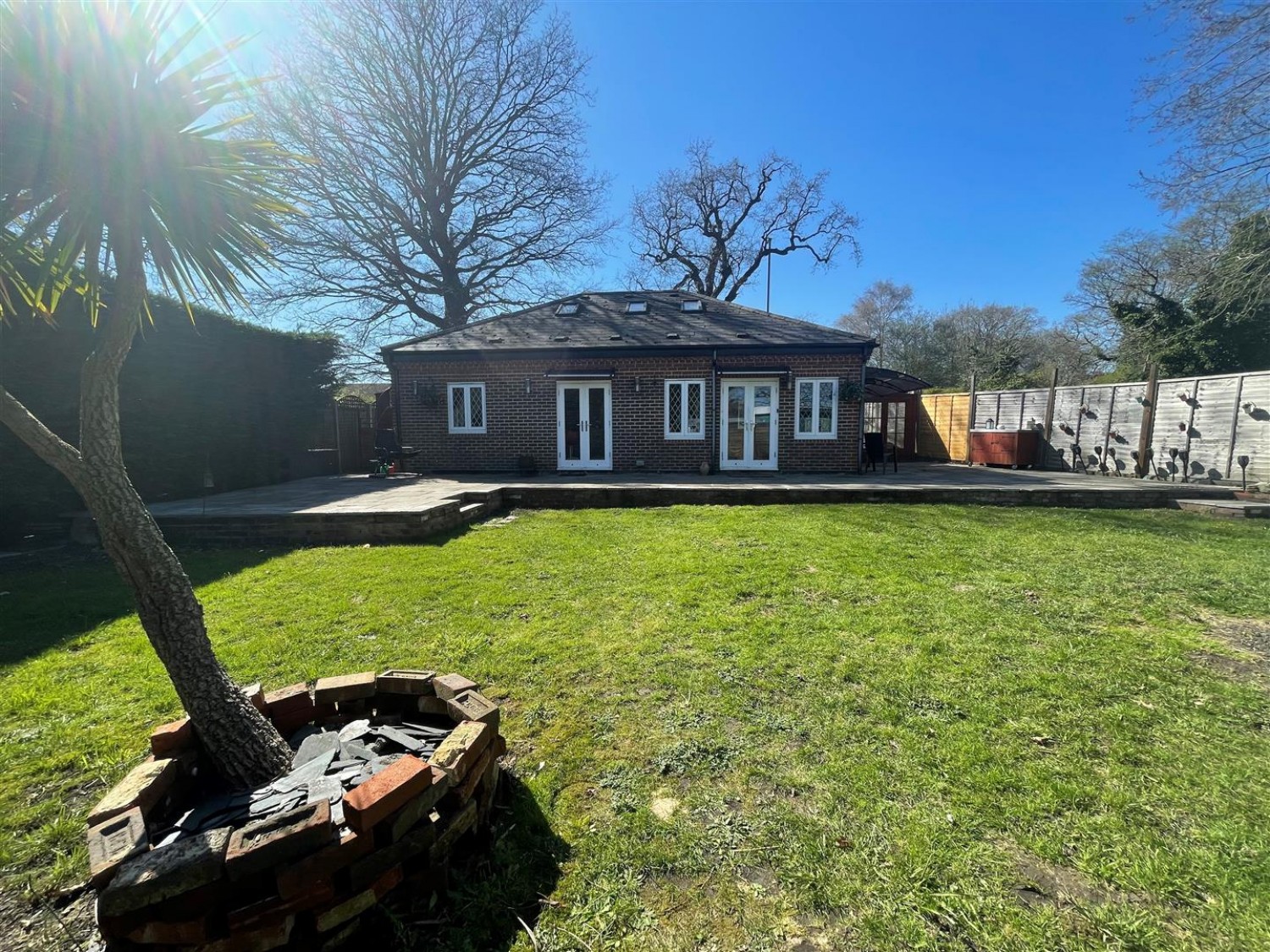 4 bedroom House for Letting Farnborough Road, Farnham