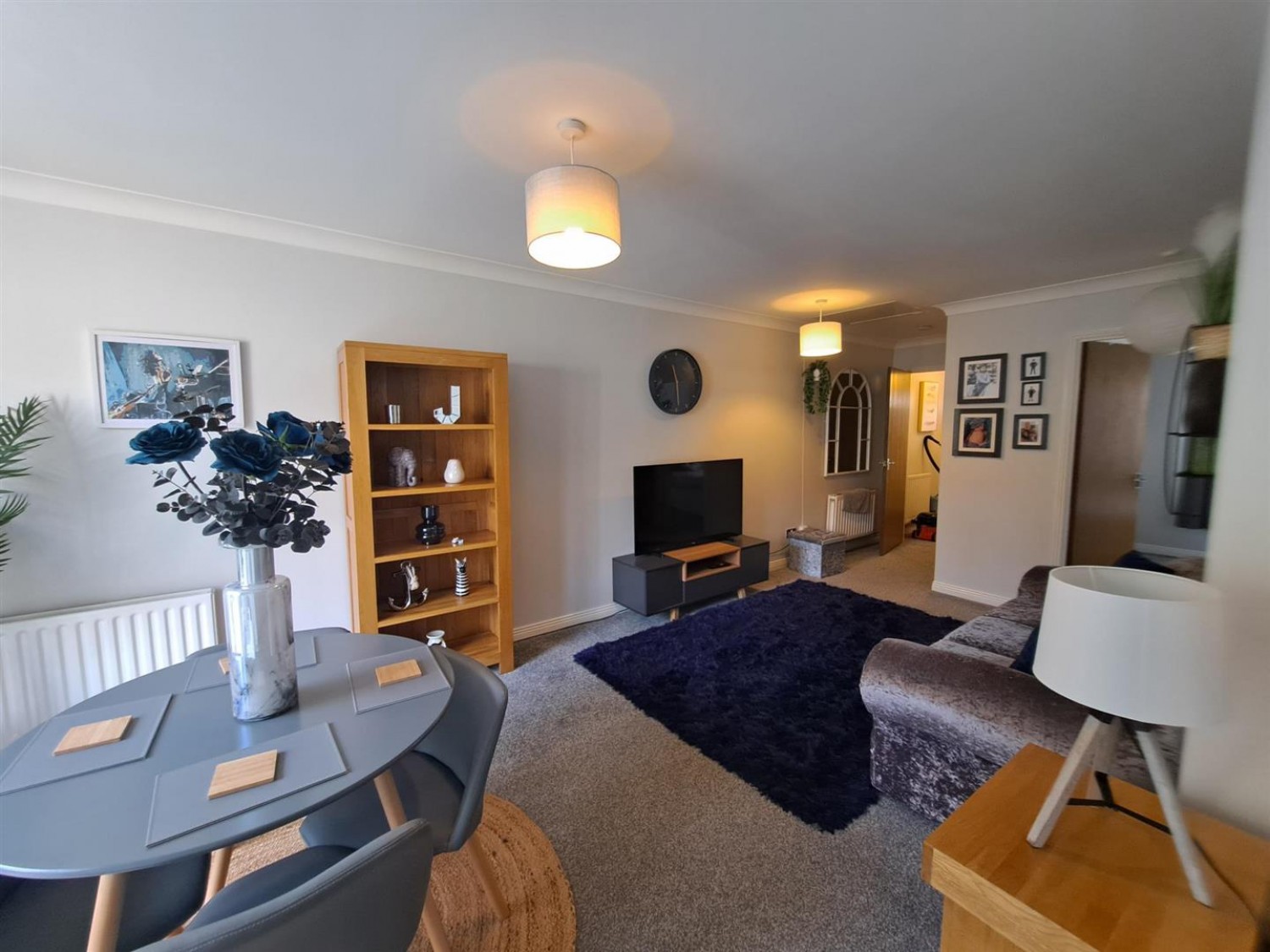 1 bedroom Bungalow for Letting Furze Close, Ash Vale, Aldershot