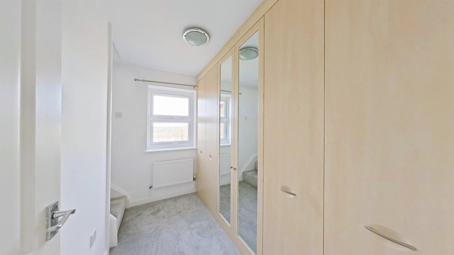 4 bedroom House for Sale Rochester Esplanade, Rochester, Kent