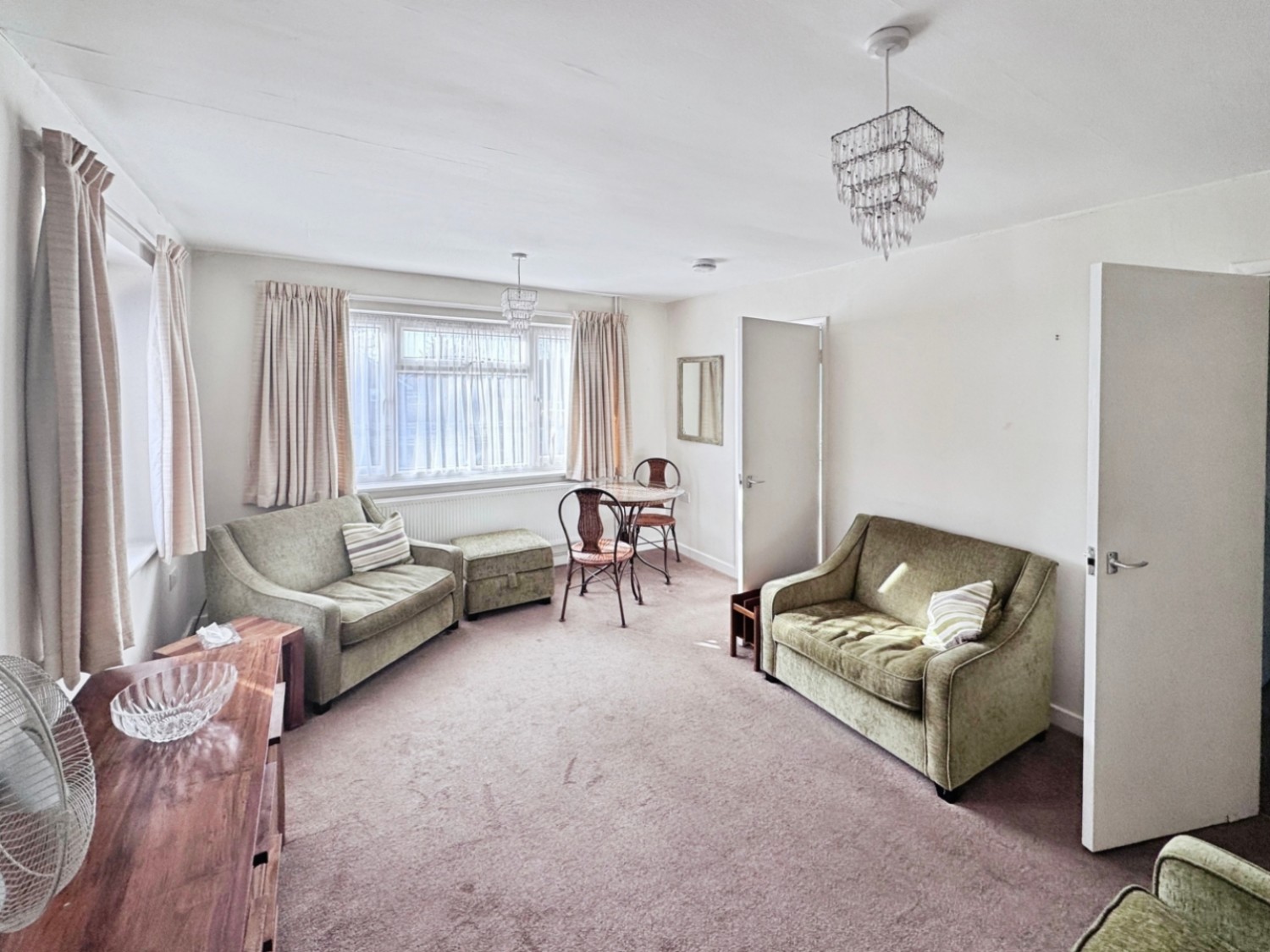 1 bedroom House for Sale Weavers Gardens, Farnham