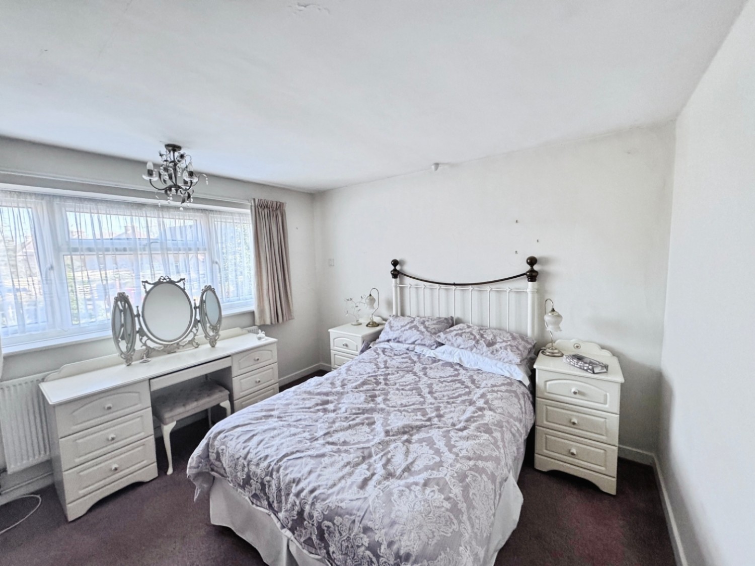 1 bedroom House for Sale Weavers Gardens, Farnham