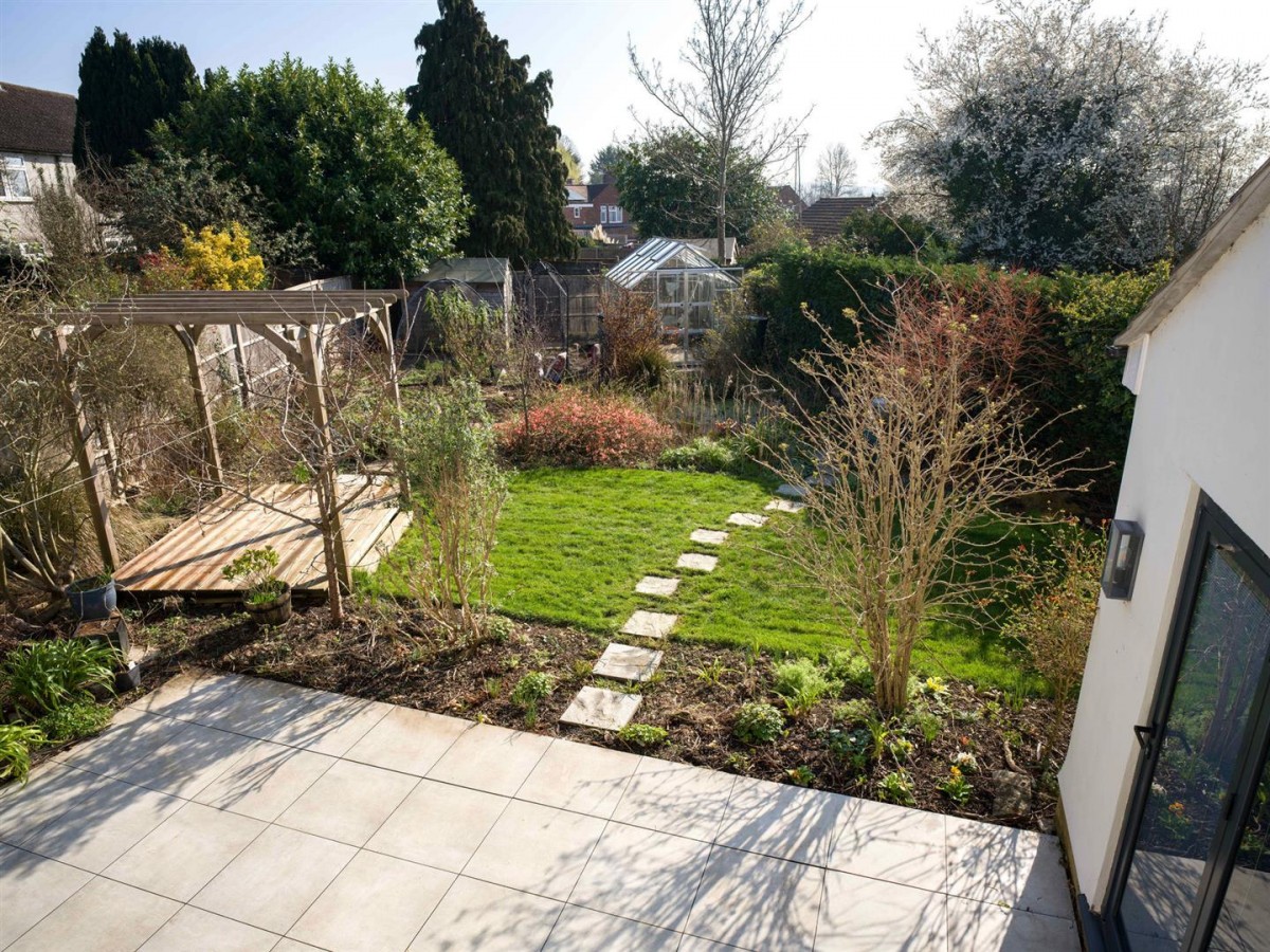 Lower Farnham Road, Aldershot