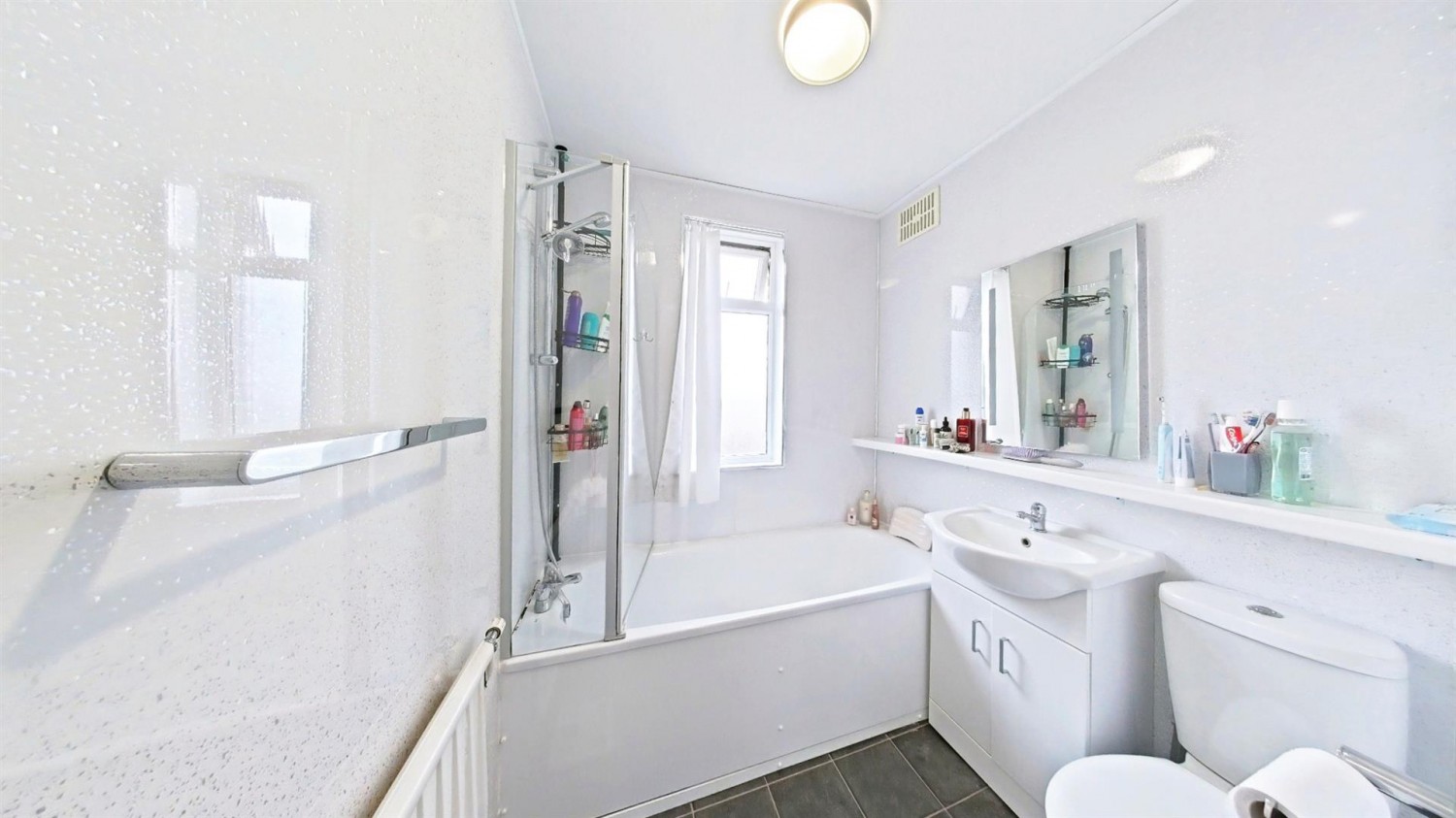 4 bedroom House for Sale City Way, Rochester
