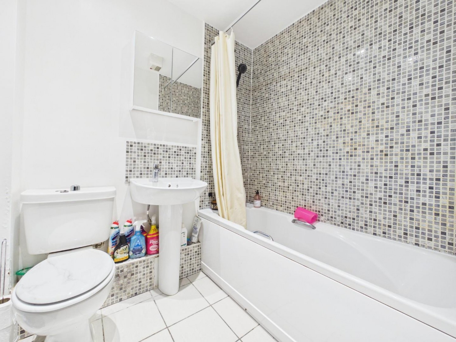 2 bedroom Flat for Sale Tanners Court, Lincoln