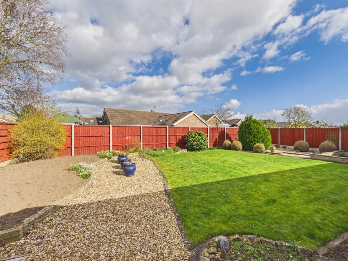 Bodmin Moor Close, North Hykeham, Lincoln