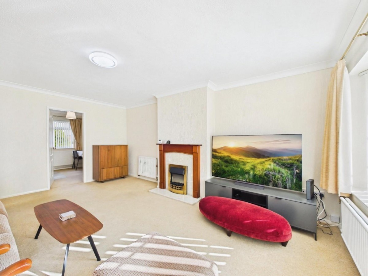 Bodmin Moor Close, North Hykeham, Lincoln