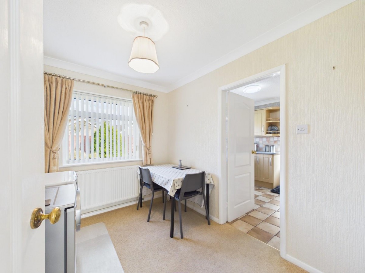 Bodmin Moor Close, North Hykeham, Lincoln