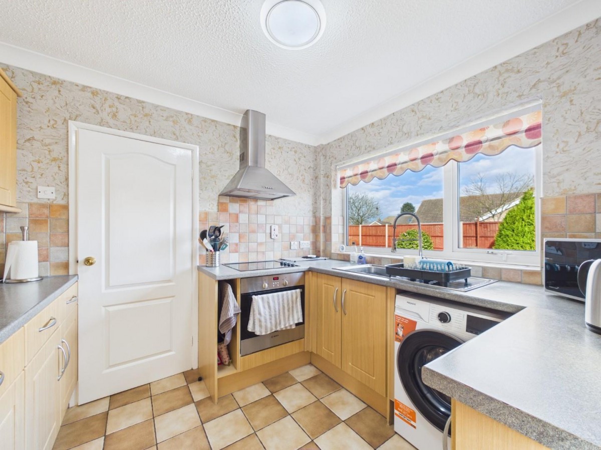 Bodmin Moor Close, North Hykeham, Lincoln