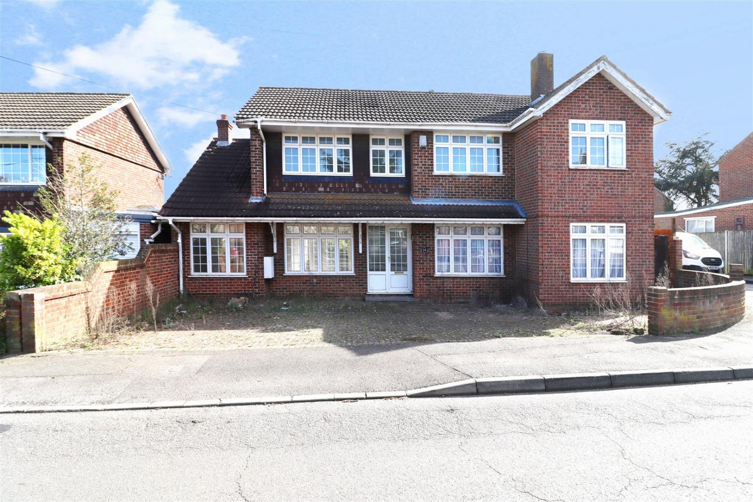 5 bedroom House for Sale Rochester Crescent, Hoo, Rochester
