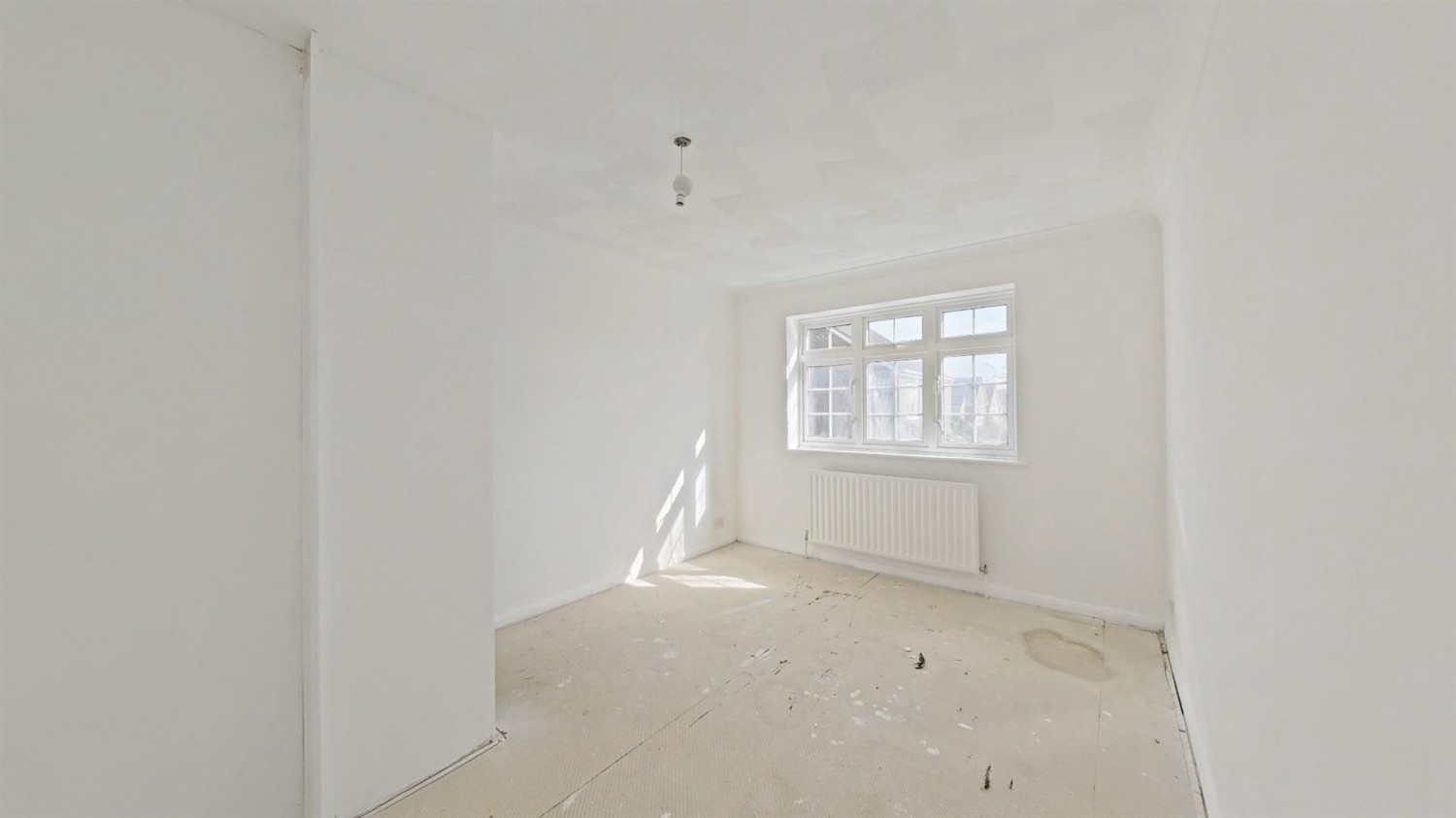 5 bedroom House for Sale Rochester Crescent, Hoo, Rochester