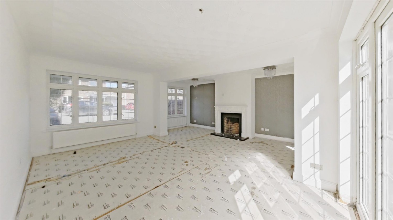 5 bedroom House for Sale Rochester Crescent, Hoo, Rochester