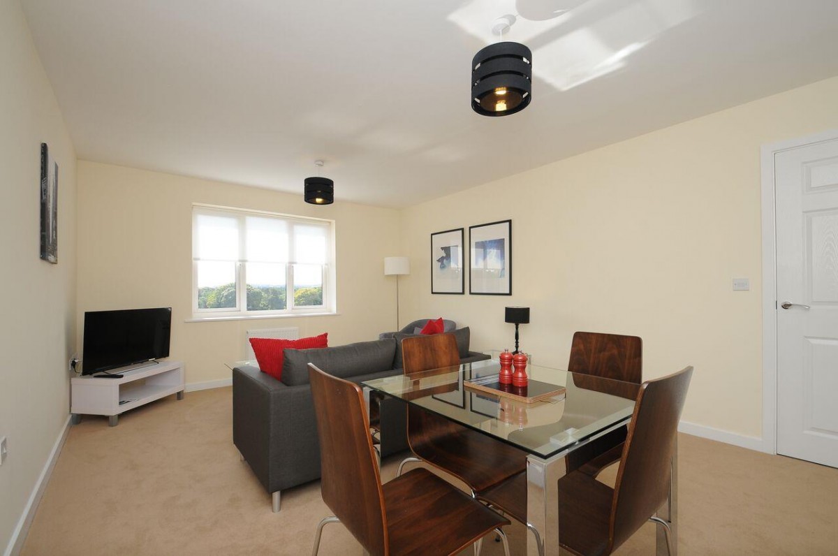 Centrifuge Way, Farnborough