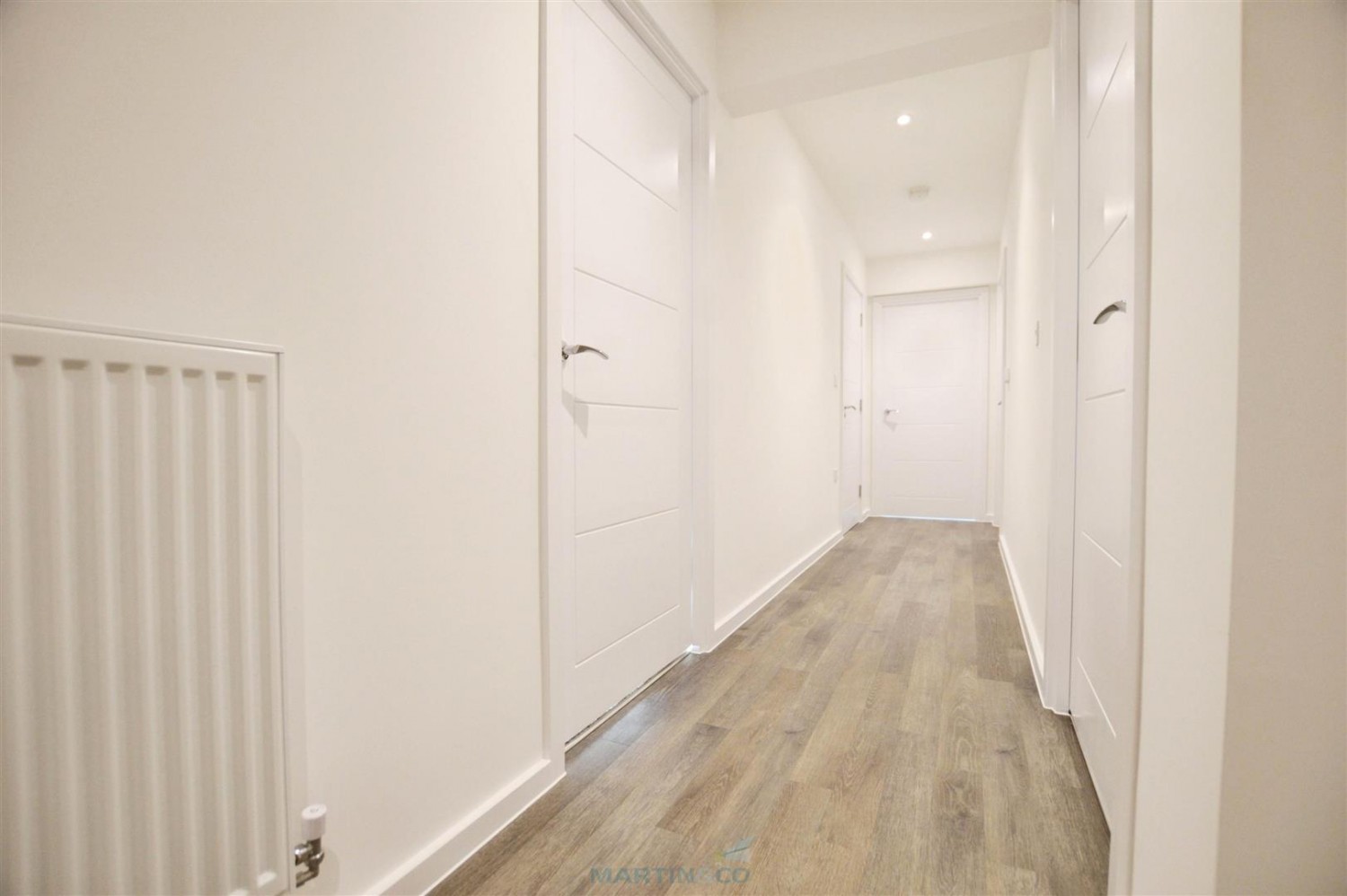 3 bedroom Flat for Letting Edgewater, St Mary's Island, Chatham