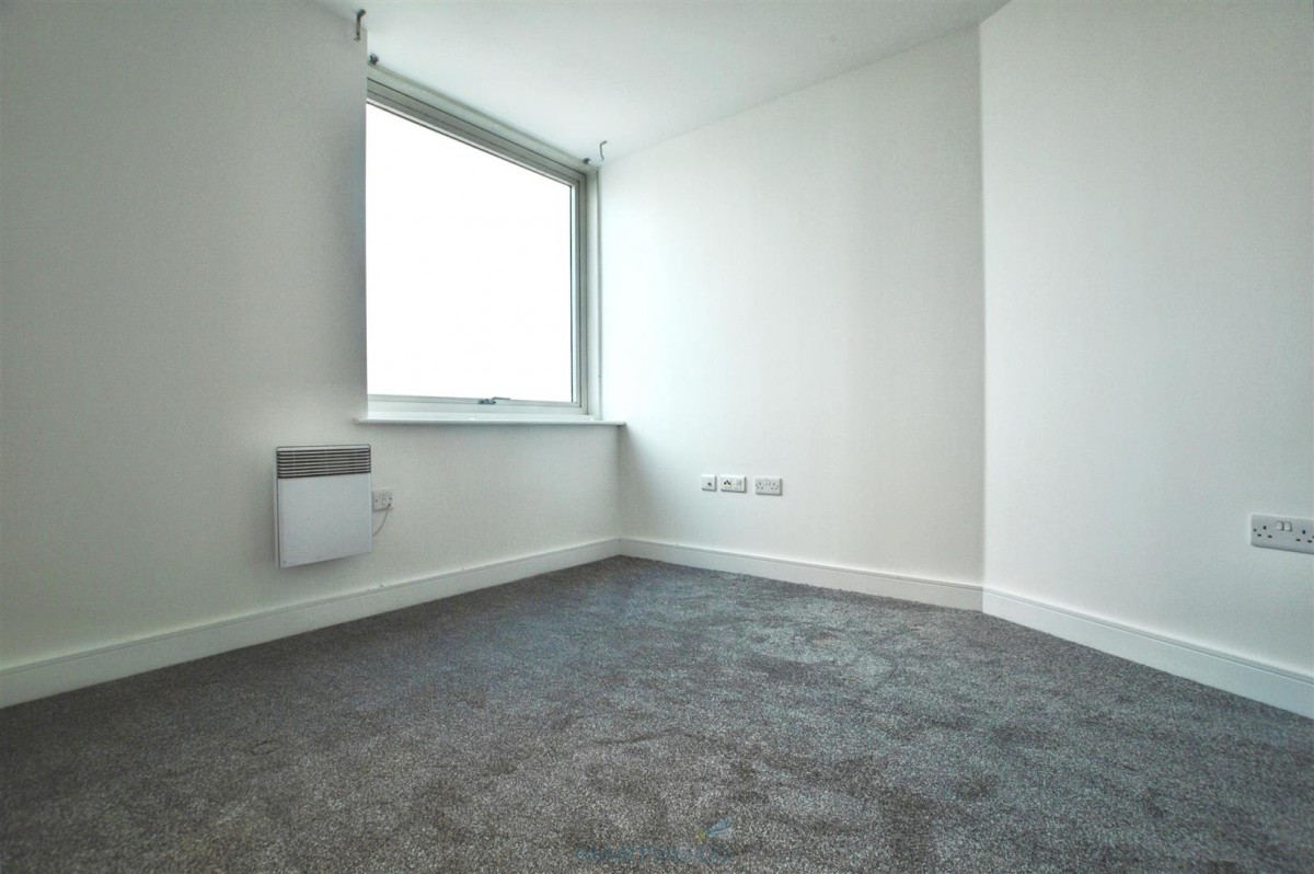 Apartment Marina Point East, Dock Head Road