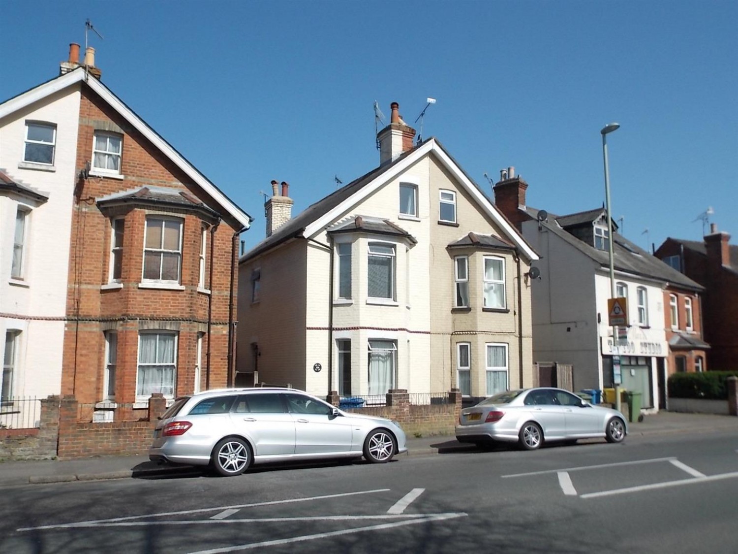 4 bedroom House for Sale High St, Aldershot