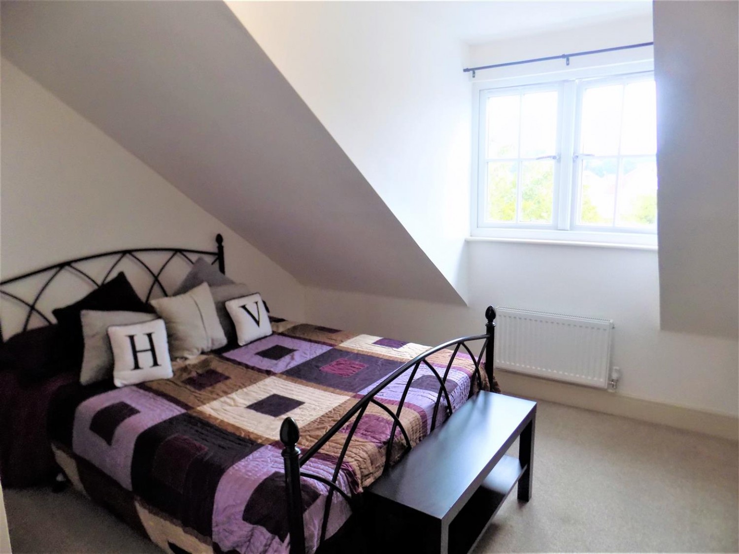 4 bedroom House for Sale Kensington Place, Victoria Road, Farnborough