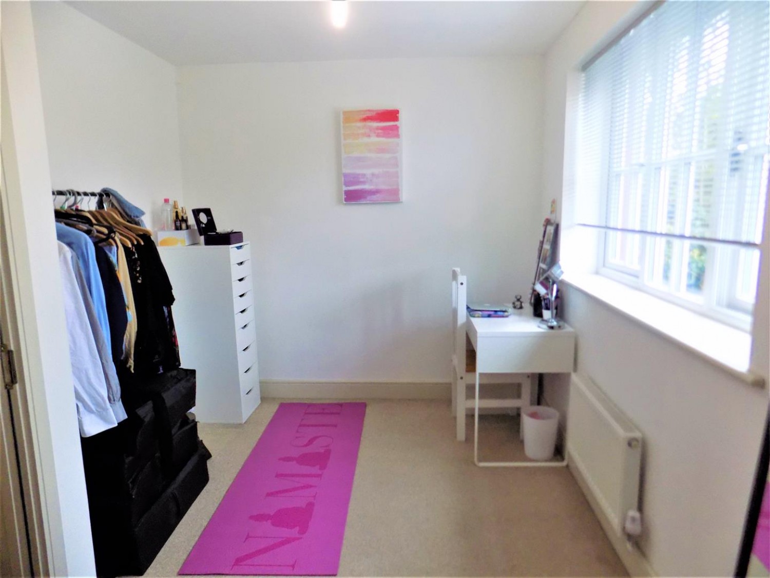 4 bedroom House for Sale Kensington Place, Victoria Road, Farnborough