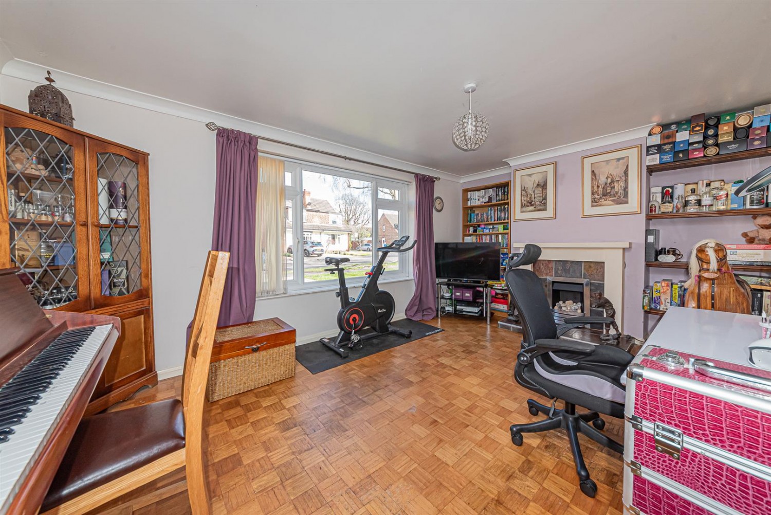 3 bedroom House for Sale Harvey Road, Farnborough