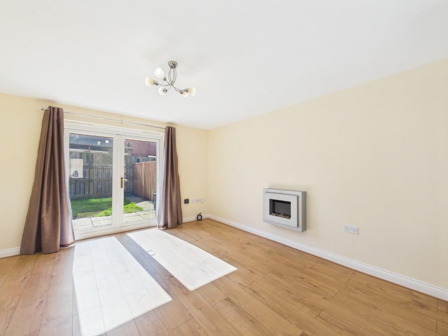 2 bedroom House for Sale Lindum Mews, North Hykeham