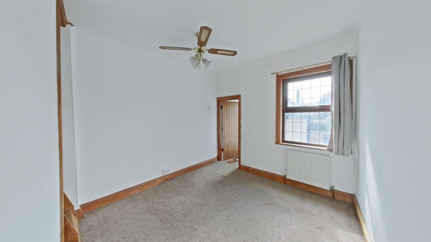 2 bedroom House for Sale Coopers Road, Northfleet, Gravesend