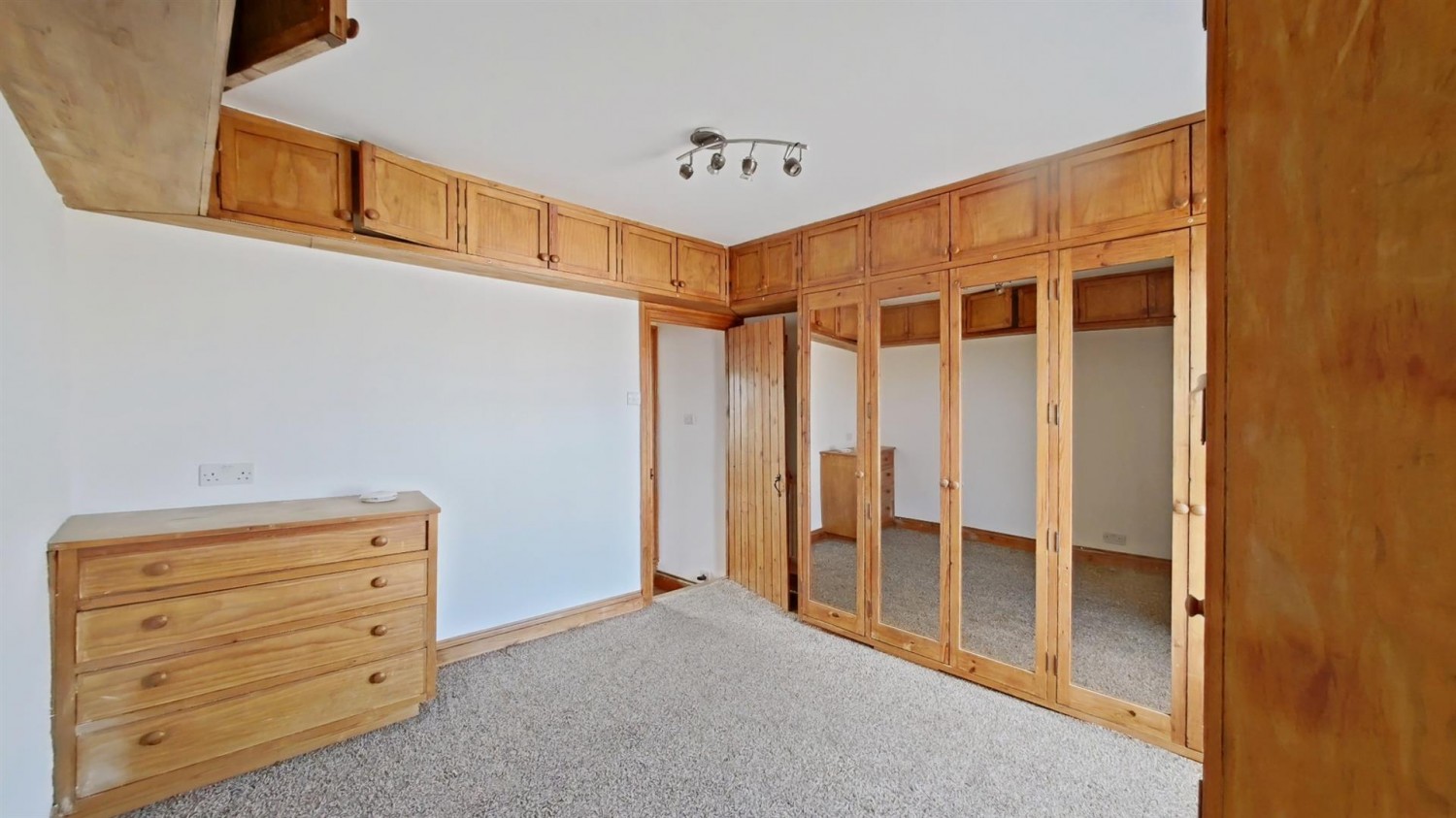 2 bedroom House for Sale Coopers Road, Northfleet, Gravesend