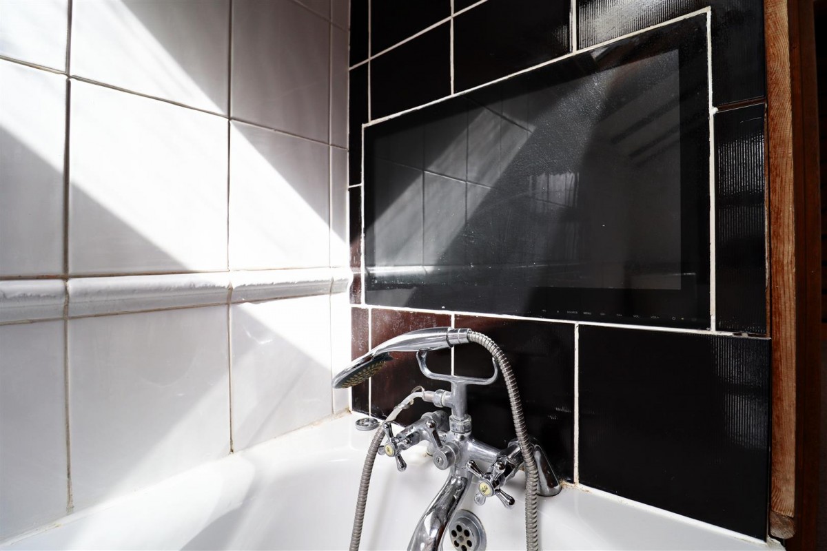 Coopers Road, Northfleet, Gravesend