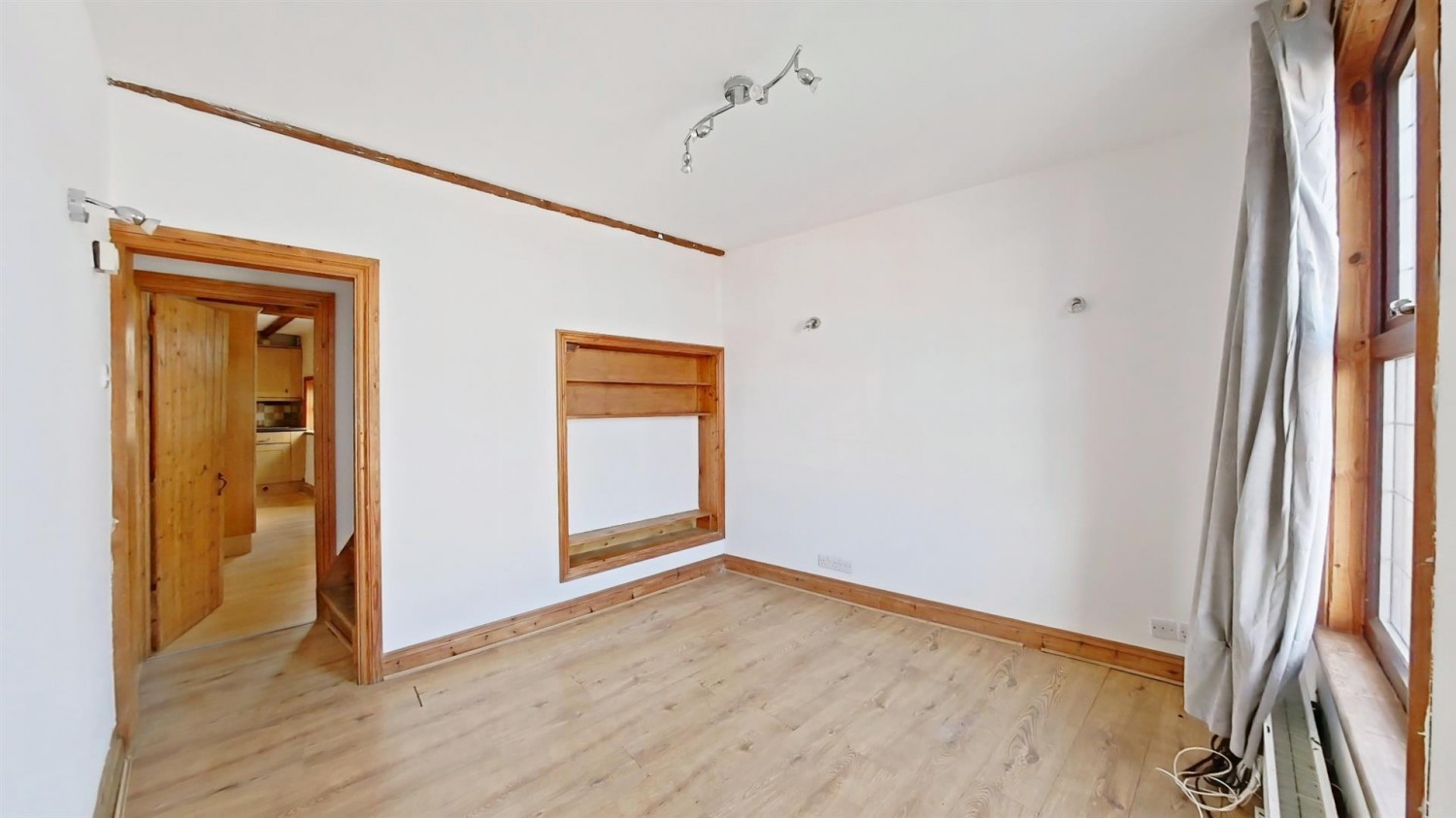 2 bedroom House for Sale Coopers Road, Northfleet, Gravesend