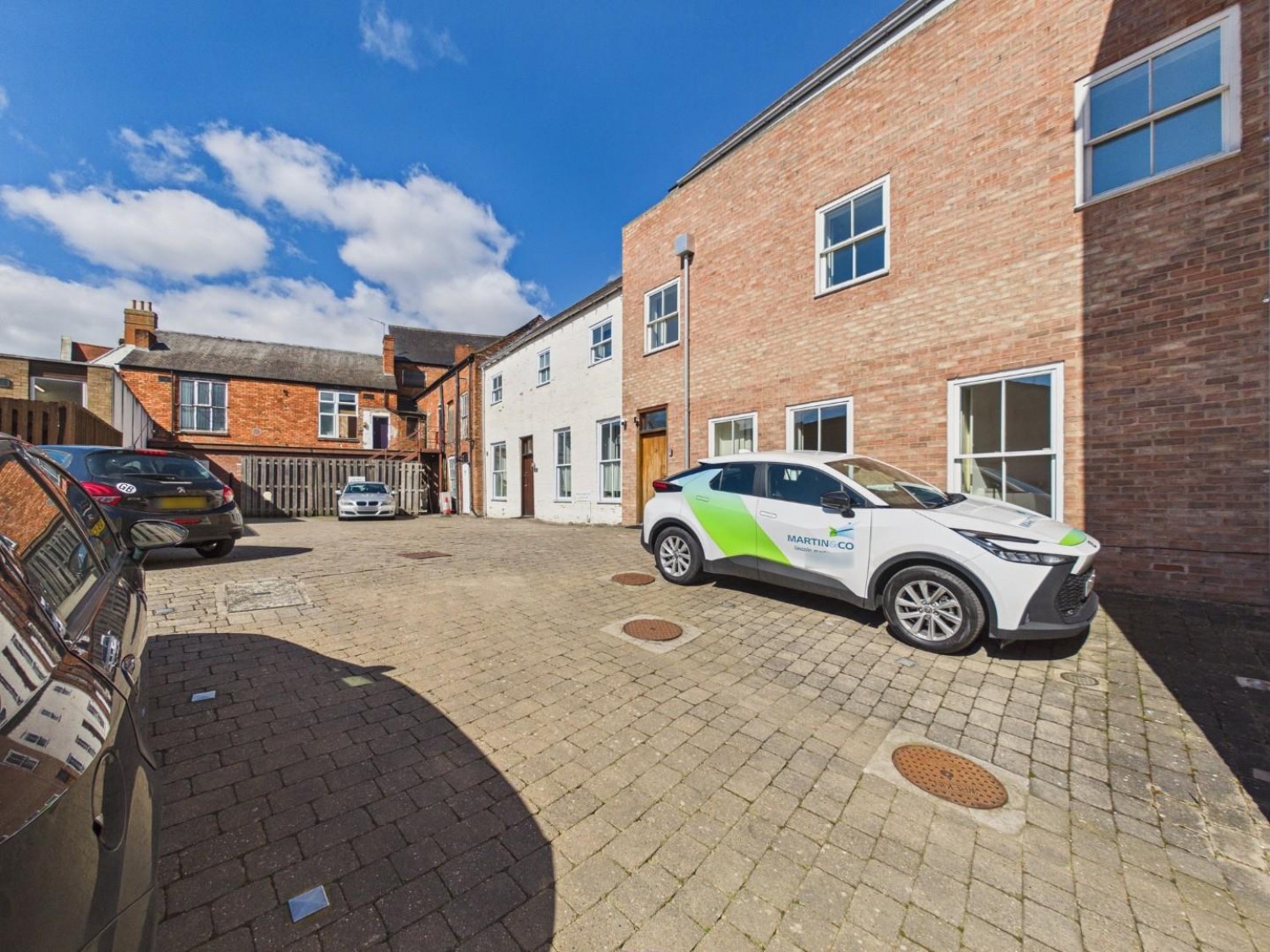 2 bedroom House for Sale Museum Court, Lincoln